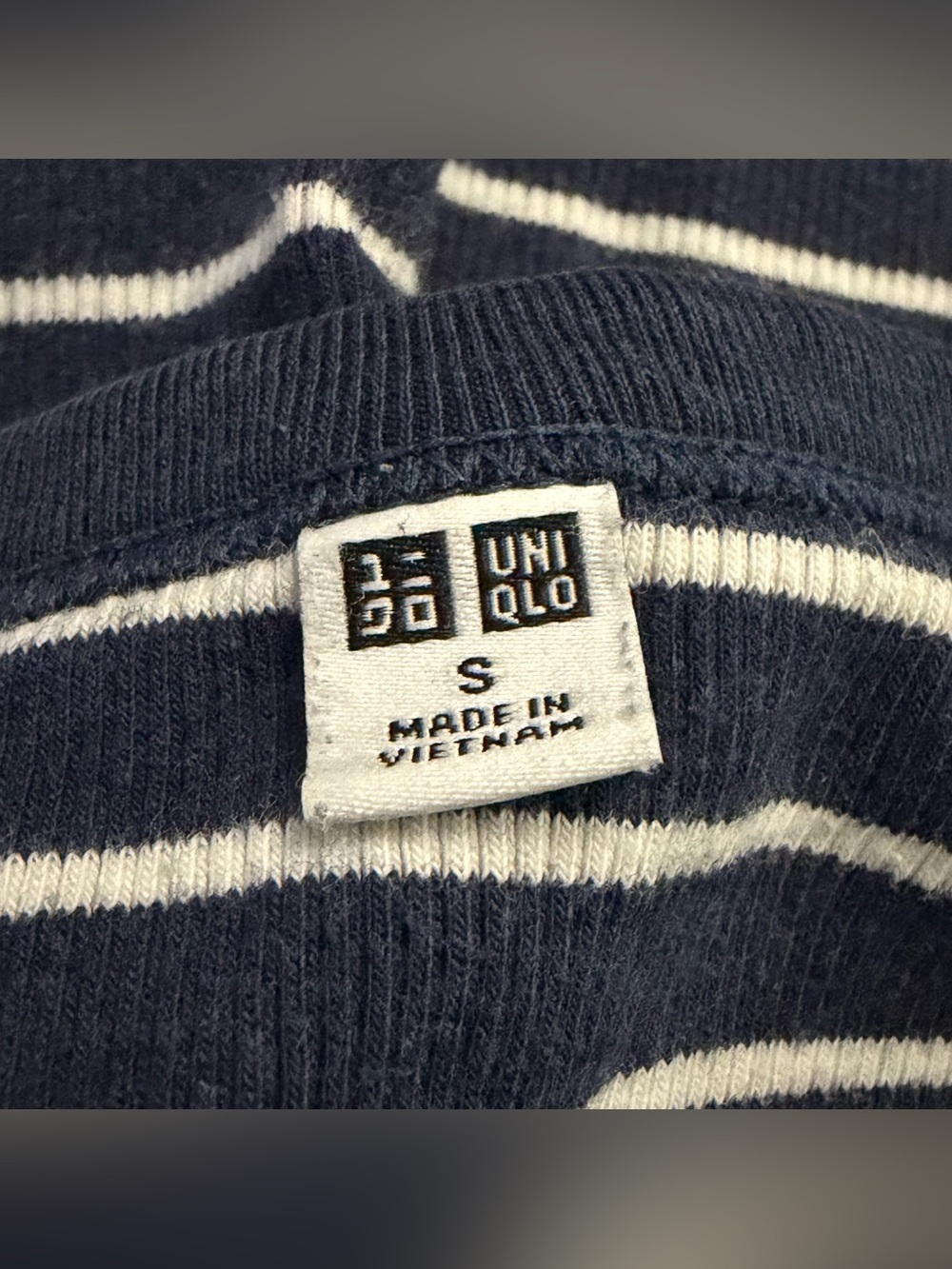 Uniqlo Stripe Knit Crewneck Short Sleeve Top - Picture 4 of 4